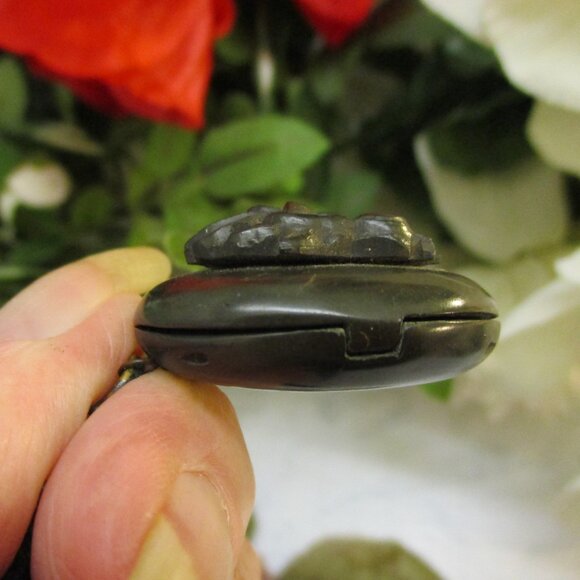 ANTIQUE Gutta Percha Locket Necklace with Photo ~ VICTORIAN Sailor Photo Locket - Picture 13 of 15